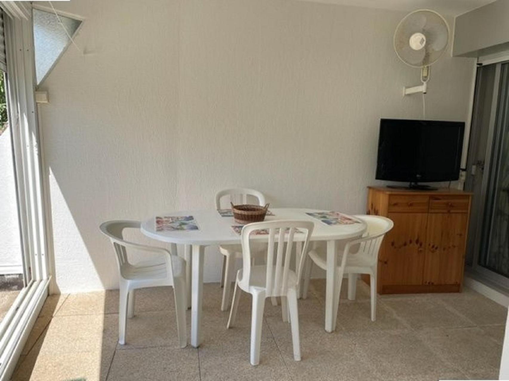 Vittoria Immobilier 7 -Reglement Sur Place - Cheques Vacances Acceptes La Grande Motte Room photo